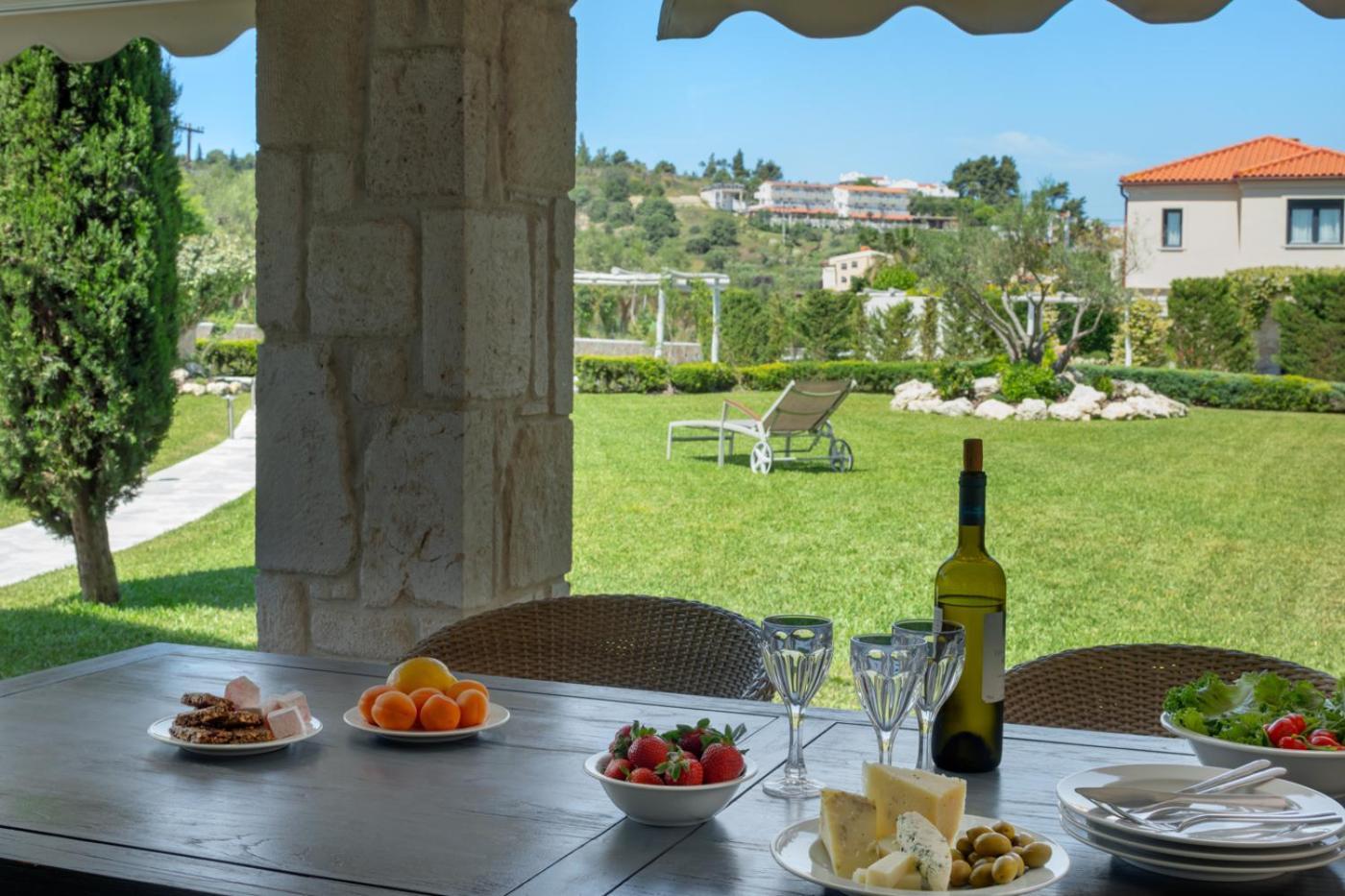 Pohoda Villas Resort Skála Foúrkas Exteriör bild